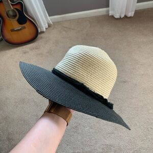 Stylish Black and Cream Wide Brim Hat